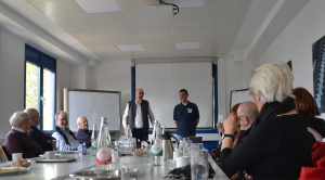 Werksleiter Alexander Pawlowski und Produktionsleiter Vitali Krischkowski